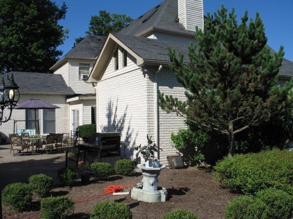 Spruce Hill Inn&Cottages Mansfield Zimmer foto
